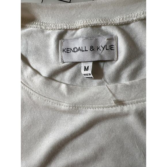 Kendall & Kyle Tshirt Womens Medium NWOT - Picture 5 of 6